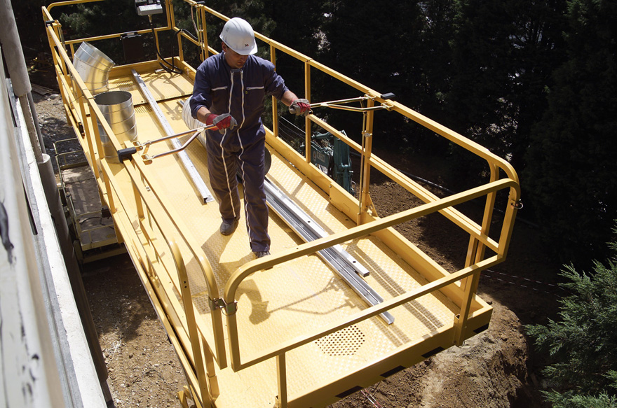 法国皓乐特Haulotte H12 SXL柴油剪式升降机