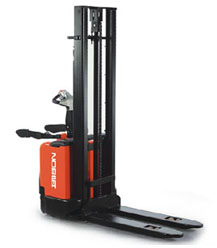 聚力GENEX CLB堆高车