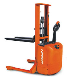 聚力GENEX CLEY堆高车