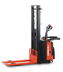 聚力GENEX CLD堆高车